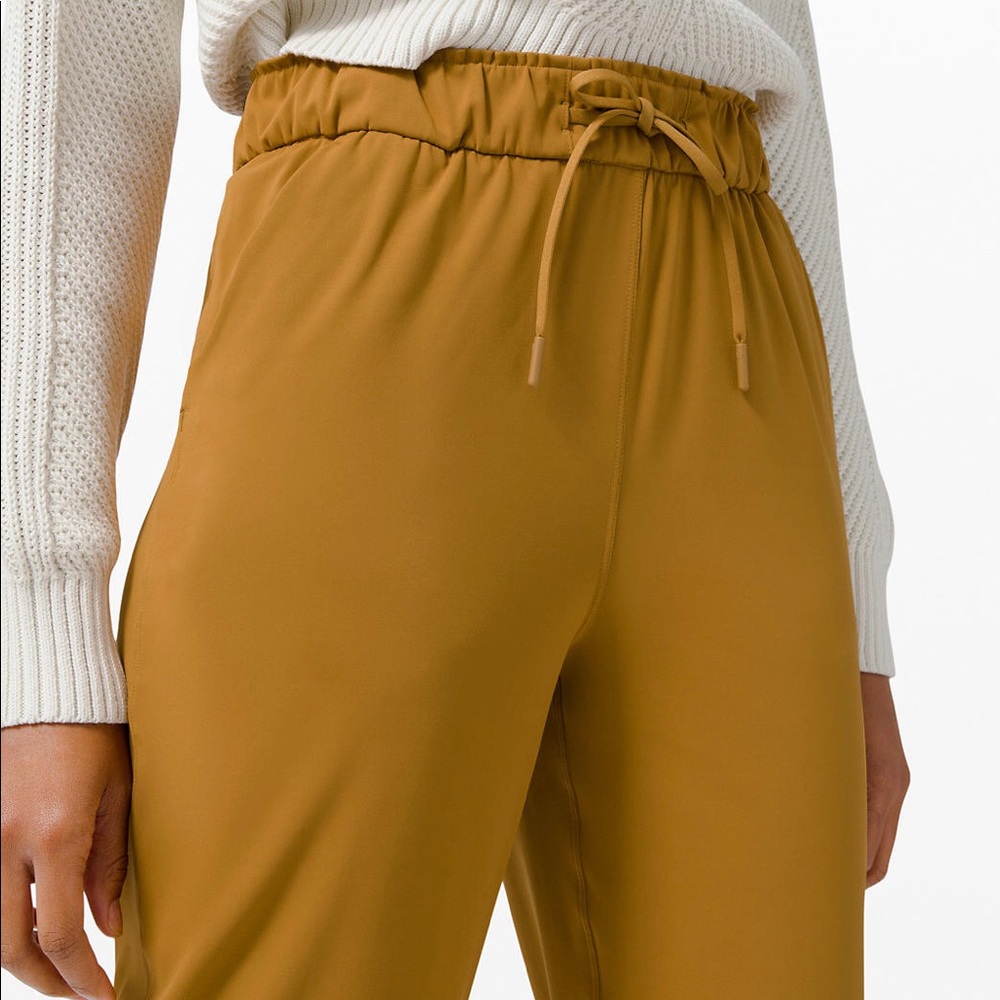 Lululemon Keep Moving Pant 7/8 High-Rise